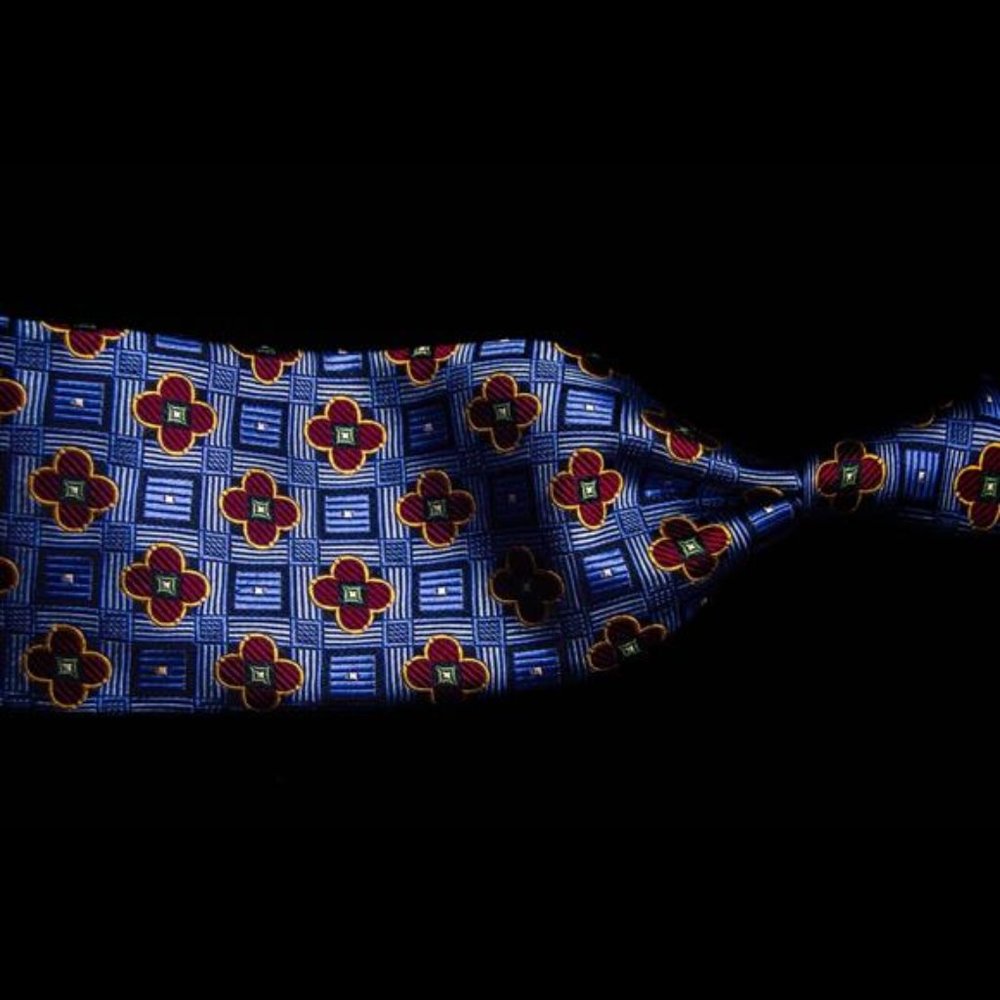 Jos. A. Bank Signature Gold - Men's Blue 100% Silk Neck Tie 3.5"W x 58"L